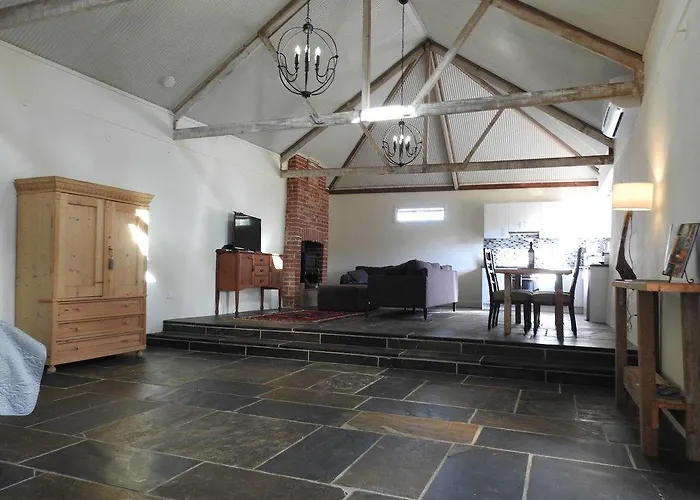 Grape Pickers Cottage